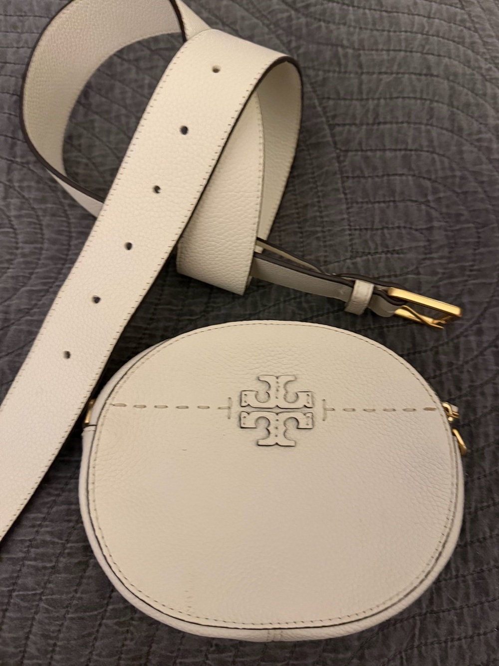 Authentic Tory Burch Off White Cream Round Leather Crossbody Belt + Purse!